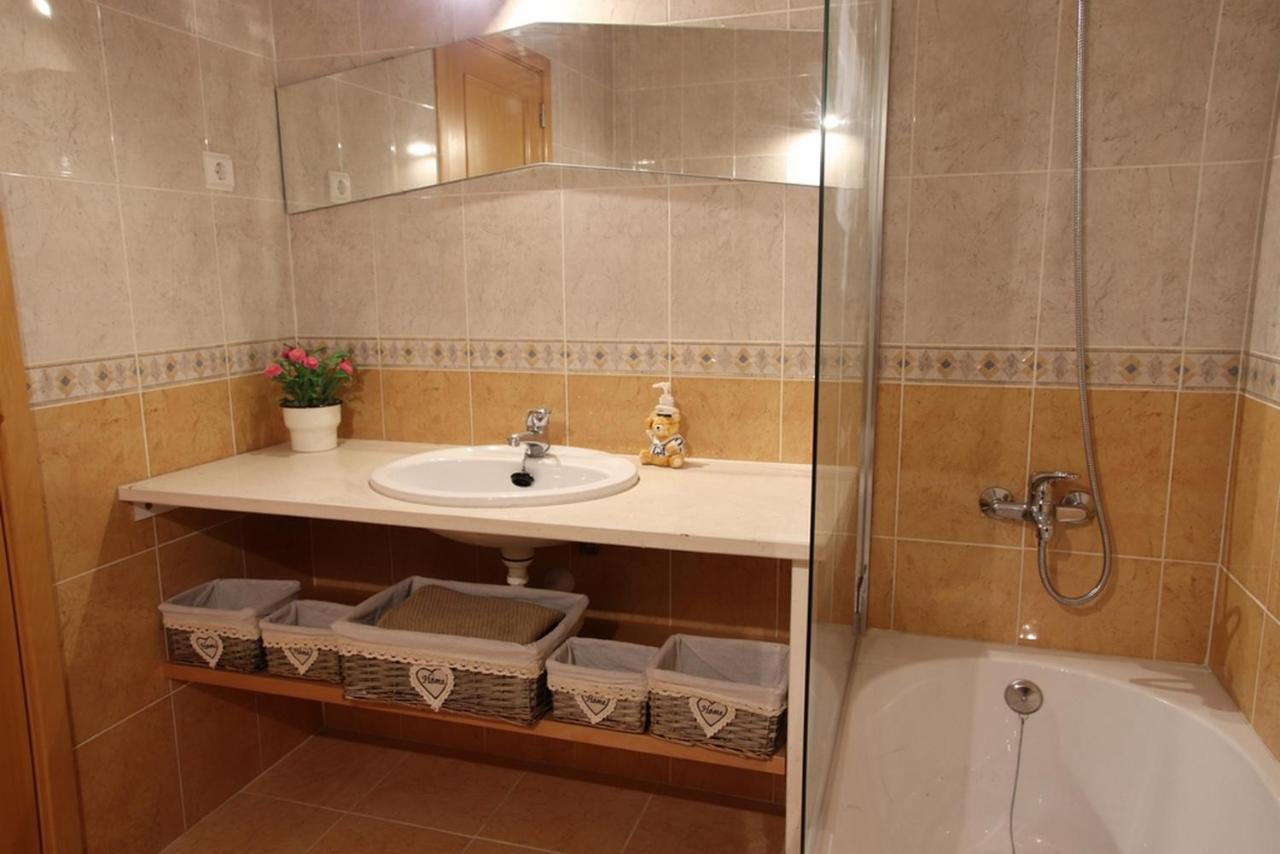 Quartos Confortaveis Em Casa Proximo Ao Mosteiro Баталья Экстерьер фото